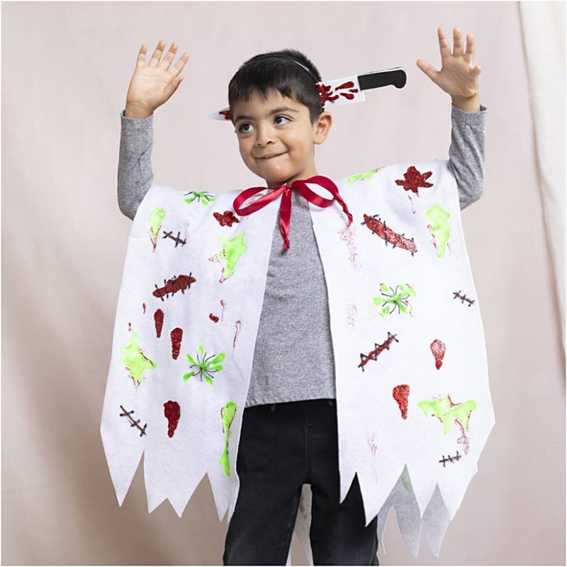 Vilten cape voor Halloween