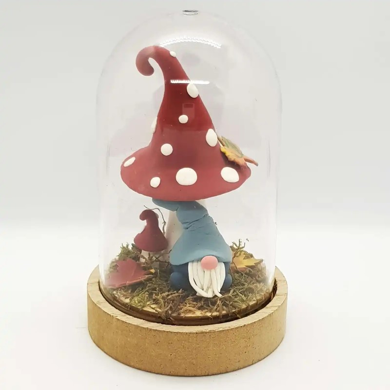 Herfstgnoom in een stolp maken met Silk Clay paddenstoelen